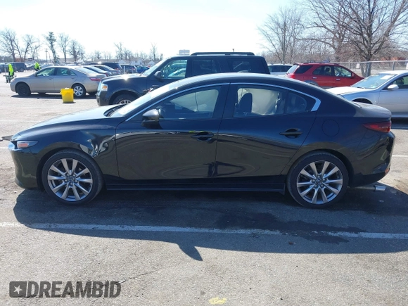 2021 Mazda 3 Select with VIN JM1BPBBL8M1305141, listed as a IAAI auction lot 41762686 with 41,212 mi miles and . Bid and sale history available at DreamBid. Image 14.