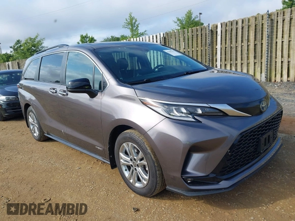 2021 Toyota Sienna XSE with VIN 5TDDSKFC7MS016370, listed as a IAAI auction lot 42381152 with 25,656 mi miles and . Bid and sale history available at DreamBid. Image 1.