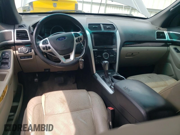 2013 Ford Explorer Limited z VIN 1FM5K8F89DGB93172, wystawiony jako Copart lot #57060075 z przebiegiem 194 205 mil mil oraz Szkoda całkowita • Salvage title. Historia ofert i sprzedaży dostępna na DreamBid. Obrazek 8.