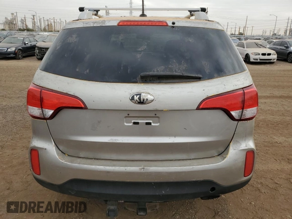 2014 Kia Sorento LX with VIN 5XYKT4A79EG525448, listed as a Copart auction lot 87091004 with 176,854 mi miles and Clean Title. Bid and sale history available at carsss.com. Image 6.