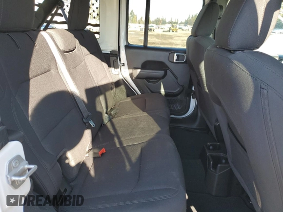 2022 Jeep Wrangler Unlimited Willys with VIN 1C4HJXDM4NW241859, listed as a Copart auction lot 42206205 with 31,449 mi miles and Salvage Title. Bid and sale history available at DreamBid. Image 10.