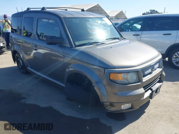 2007 Honda Element SC with VIN 5J6YH18957L007288, listed as a IAAI auction lot 41958653 with 153,331 mi miles and . Bid and sale history available at DreamBid. Image 1.