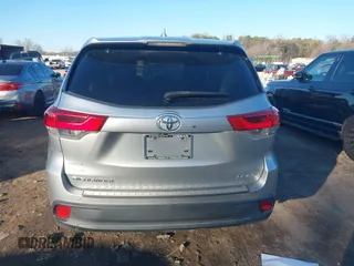 2017 Toyota Highlander LE with VIN 5TDBZRFH5HS482117, listed as a IAAI auction lot 41274836 with 83,903 mi miles and . Bid and sale history available at DreamBid. Image 16.