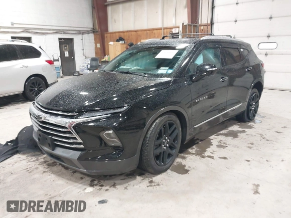 2024 Chevrolet Blazer Premier z VIN 3GNKBLRS6RS174905, wystawiony jako IAAI lot #42225059 z przebiegiem 14 510 mil mil oraz . Historia ofert i sprzedaży dostępna na DreamBid. Obrazek 2.