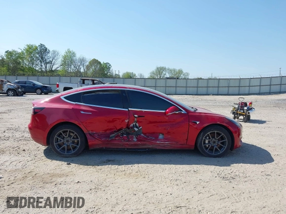 2020 Tesla Model 3 Long Range with VIN 5YJ3E1EB5LF783269, listed as a IAAI auction lot 42085024 with 80,939 mi miles. Bid and sale history available at carsss.com. Image 12.