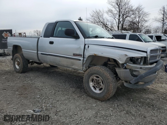 2002 Dodge 2500 z VIN 3B7KF23652M254130, wystawiony jako Copart lot #46287245 z przebiegiem 213 577 mil mil oraz Szkoda całkowita • Salvage title. Historia ofert i sprzedaży dostępna na DreamBid. Obrazek 4.