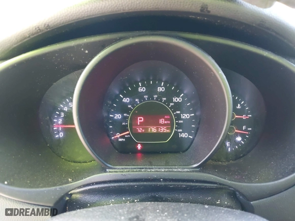 2015 Kia Soul with VIN KNDJN2A26F7170624, listed as a IAAI auction lot 41714567 with 176,135 mi miles. Bid and sale history available at carsss.com. Image 7.