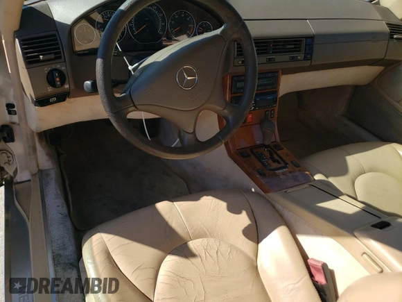 2000 Mercedes-Benz SL-Class with VIN WDBFA68F0YF188299, listed as a Copart auction lot 79522494 with 125,295 mi miles and Salvage Title. Bid and sale history available at carsss.com. Image 8.