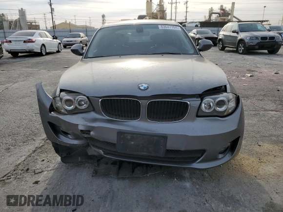 2012 BMW 1 Series 128i с VIN WBAUP9C52CVL91861, выставлен на аукционе Copart как лот 83647764 с пробегом 136 735 миль миль и Списание • Salvage title. История ставок и продаж доступна на DreamBid. Изображение 5.