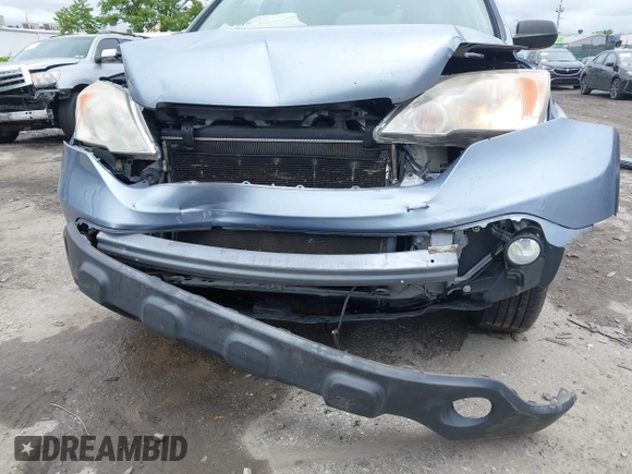 2007 Honda CR-V EX z VIN JHLRE48557C028422, wystawiony jako IAAI lot #42367318 z przebiegiem 174 322 mil mil oraz . Historia ofert i sprzedaży dostępna na DreamBid. Obrazek 6.