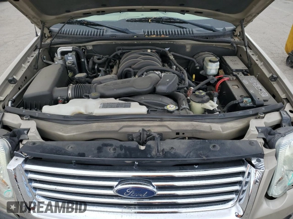 2006 Ford Explorer XLT with VIN 1FMEU73836UB23499, listed as a Copart auction lot 51801175 with 132,907 mi miles and Salvage Title. Bid and sale history available at carsss.com. Image 12.