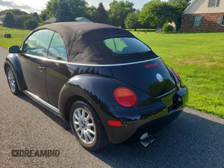2005 Volkswagen Beetle GLS with VIN 3VWCM31Y35M368133, listed as a Copart auction lot 64895155 with 70,954 mi miles and Clean title. Bid and sale history available at DreamBid. Image 3.