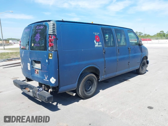 2002 GMC Savana z VIN 1GTFG15W821171973, wystawiony jako IAAI lot #41784349 z przebiegiem 167 236 mil mil oraz . Historia ofert i sprzedaży dostępna na DreamBid. Obrazek 4.