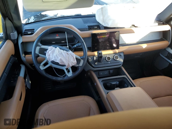 2023 Land Rover Defender with VIN SALEVFEU1P2142841, listed as a Copart auction lot 77387354 with 21,441 mi miles and Salvage title. Bid and sale history available at DreamBid. Image 8.