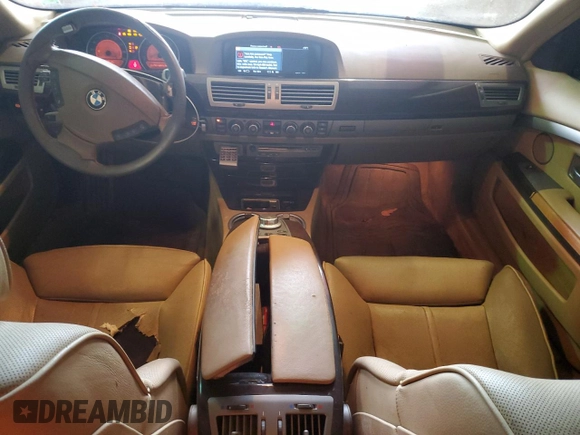 2008 BMW 7 Series 750Li z VIN WBAHN83558DT87317, wystawiony jako Copart lot #72784174 z przebiegiem 178 679 mil mil oraz Szkoda całkowita • Salvage title. Historia ofert i sprzedaży dostępna na DreamBid. Obrazek 8.
