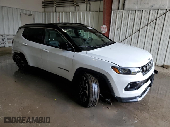 2024 Jeep Compass Limited z VIN 3C4NJDCN2RT609995, wystawiony jako Copart lot #63028605 z przebiegiem 29 744 mil mil oraz Czysty tytuł • Clean title. Historia ofert i sprzedaży dostępna na DreamBid. Obrazek 4.