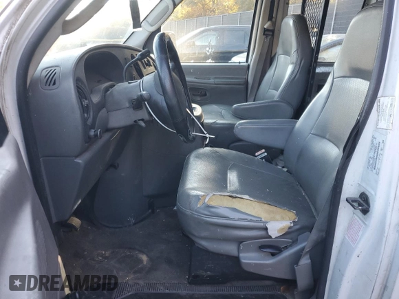 2003 Ford Econoline Cargo with VIN 1FTRE14263HC04236, listed as a Copart auction lot 77628444 with 163,778 mi miles and Salvage Title. Bid and sale history available at carsss.com. Image 7.