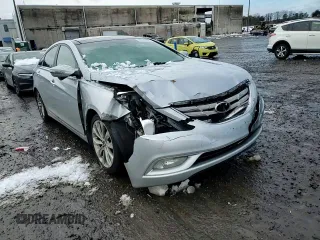 2012 Hyundai Sonata Limited with VIN 5NPEC4AB4CH474335, listed as a Copart auction lot 44279805 with 206,775 mi miles and Salvage Title. Bid and sale history available at DreamBid. Image 10.