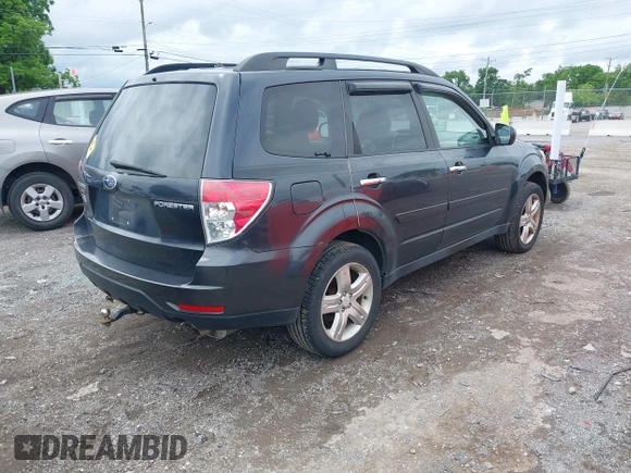 2009 Subaru Forester X z VIN JF2SH63689H732462, wystawiony jako IAAI lot #42360241 z przebiegiem 147 720 mil mil oraz . Historia ofert i sprzedaży dostępna na DreamBid. Obrazek 4.
