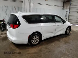 2017 Chrysler Pacifica Touring with VIN 2C4RC1DG5HR610456, listed as a Copart auction lot 53793975 with 132,935 mi miles and Salvage Title. Bid and sale history available at DreamBid. Image 3.