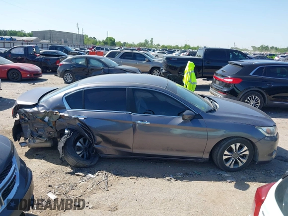 2014 Honda Accord LX z VIN 1HGCR2F33EA117042, wystawiony jako IAAI lot #41975104 z przebiegiem 219 511 mil mil oraz . Historia ofert i sprzedaży dostępna na DreamBid. Obrazek 13.