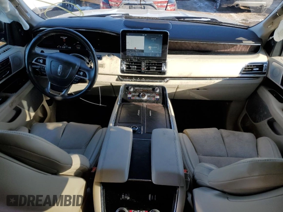 2020 Lincoln Navigator Reserve z VIN 5LMJJ3LT2LEL10059, wystawiony jako Copart lot #46215085 z przebiegiem 78 240 mil mil oraz Szkoda całkowita • Salvage title. Historia ofert i sprzedaży dostępna na DreamBid. Obrazek 8.