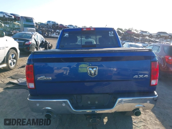 2017 Ram 1500 Big Horn z VIN 3C6RR7LT1HG613738, wystawiony jako IAAI lot #42263410 z przebiegiem 168 816 mil mil oraz . Historia ofert i sprzedaży dostępna na DreamBid. Obrazek 16.