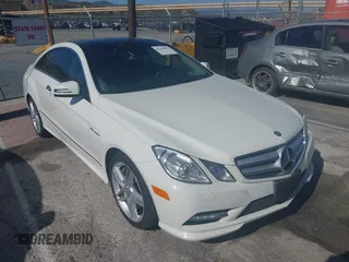 2012 Mercedes-Benz E 550 with VIN WDDKJ7DB7CF152018, listed as a IAAI auction lot 42304068 with 80,040 mi miles and . Bid and sale history available at DreamBid. Image 1.