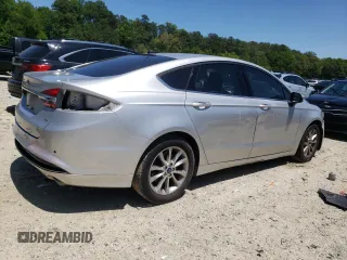 2017 Ford Fusion SE с VIN 3FA6P0H72HR390608, выставлен на аукционе Copart как лот 58021565 с пробегом 101 590 миль миль и Списание • Salvage title. История ставок и продаж доступна на DreamBid. Изображение 3.