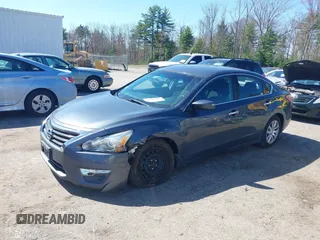 2013 Nissan Altima S with VIN 1N4AL3AP5DC264253, listed as a IAAI auction lot 42126648 with 189,122 mi miles and . Bid and sale history available at carsss.com. Image 2.