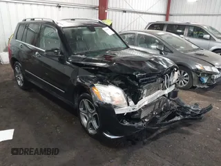 2015 Mercedes-Benz GLK 250 с VIN WDCGG0EB0FG374980, выставлен на аукционе IAAI как лот 42409607 с пробегом 106 584 миль миль и . История ставок и продаж доступна на DreamBid. Изображение 1.