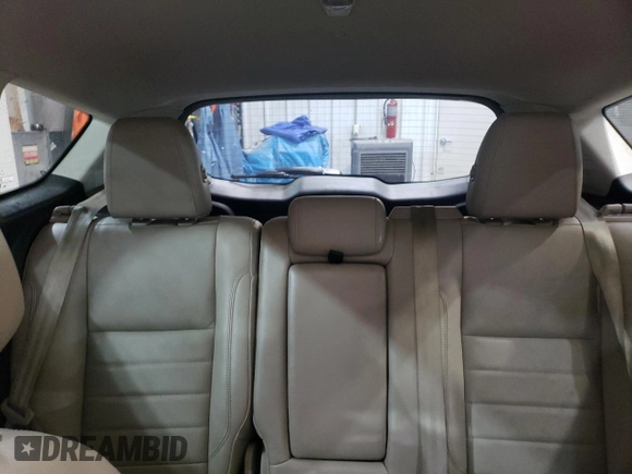 2014 Ford C-Max SEL with VIN 1FADP5BU5EL515548, listed as a Copart auction lot 51453975 with 138,669 mi miles and Salvage Title. Bid and sale history available at DreamBid. Image 10.
