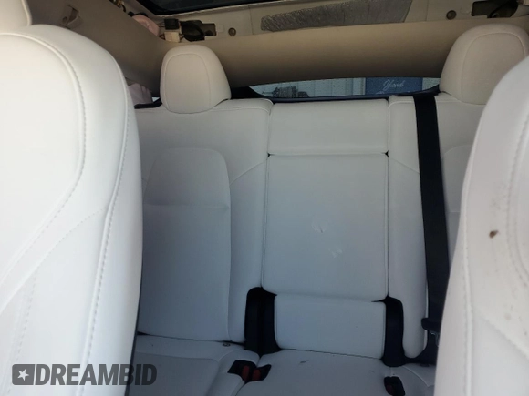 2023 Tesla Model Y Long Range z VIN 7SAYGAEE1PF810888, wystawiony jako Copart lot #88991735 z przebiegiem Nie podano mil oraz Nie do naprawy • Non repairable. Historia ofert i sprzedaży dostępna na DreamBid. Obrazek 10.
