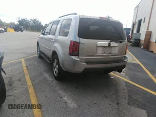 2010 Honda Pilot EX with VIN 5FNYF3H43AB020482, listed as a IAAI auction lot 42077230 with 229,418 mi miles and . Bid and sale history available at carsss.com. Image 3.