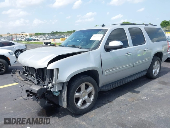 2013 Chevrolet Suburban LT with VIN 1GNSCJE08DR378459, listed as a IAAI auction lot 42453650 with 179,156 mi miles and . Bid and sale history available at DreamBid. Image 18.