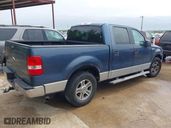 2006 Ford F-150 XLT with VIN 1FTPW12586FA36195, listed as a IAAI auction lot 41943376 with 158,320 mi miles. Bid and sale history available at carsss.com. Image 4.