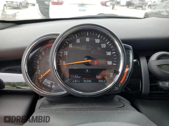 2021 MINI Hardtop Cooper with VIN WMWXR3C03M2N94446, listed as a Copart auction lot 56406585 with 25,240 mi miles and Salvage title. Bid and sale history available at DreamBid. Image 9.