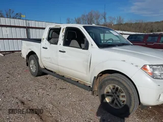 2017 Nissan Frontier SV with VIN 1N6AD0ER7HN767629, listed as a IAAI auction lot 41667498 with 141,018 mi miles and . Bid and sale history available at DreamBid. Image 6.