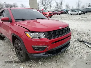 2018 Jeep Compass Latitude with VIN 3C4NJDBB4JT185747, listed as a Copart auction lot 45090375 with 87,419 mi miles and Clean Title. Bid and sale history available at DreamBid. Image 14.