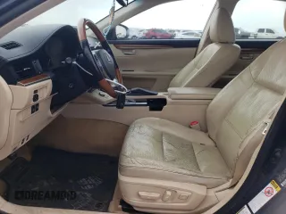 2014 Lexus ES 300h z VIN JTHBW1GG7E2040053, wystawiony jako Copart lot #55051145 z przebiegiem 158 961 mil mil oraz Szkoda całkowita • Salvage title. Historia ofert i sprzedaży dostępna na DreamBid. Obrazek 7.