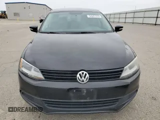 2014 Volkswagen Jetta SE with VIN 3VWD17AJ2EM381057, listed as a Copart auction lot 54267475 with 187,770 mi miles and Salvage title. Bid and sale history available at DreamBid. Image 5.