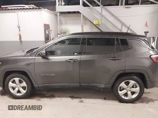 2020 Jeep Compass Latitude with VIN 3C4NJCBB8LT130425, listed as a IAAI auction lot 41475443 with 82,782 mi miles and . Bid and sale history available at carsss.com. Image 14.