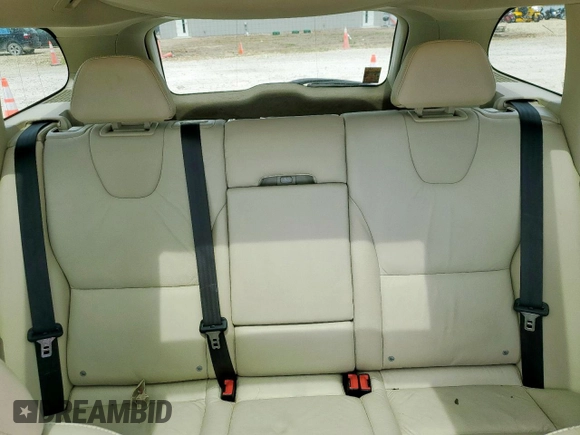 2013 Volvo XC60 3.2L с VIN YV4952DZ4D2372817, выставлен на аукционе Copart как лот 60638955 с пробегом 123 750 миль миль и Списание • Salvage title. История ставок и продаж доступна на DreamBid. Изображение 10.