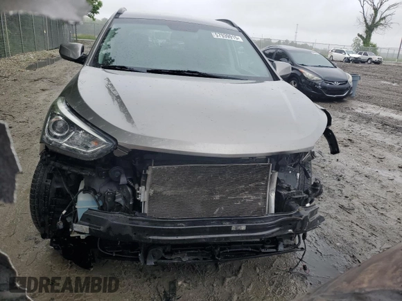 2017 Hyundai Santa Fe 2.4L z VIN 5NMZU3LB8HH032409, wystawiony jako Copart lot #57939915 z przebiegiem 105 494 mil mil oraz Szkoda całkowita • Salvage title. Historia ofert i sprzedaży dostępna na DreamBid. Obrazek 5.