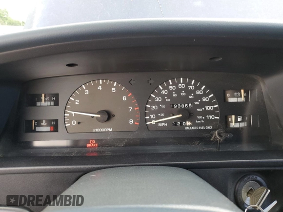 1994 Toyota Pickup with VIN JT4VN93DXR5040936, listed as a Copart auction lot 63619795 with 193,869 mi miles and Clean title. Bid and sale history available at DreamBid. Image 9.