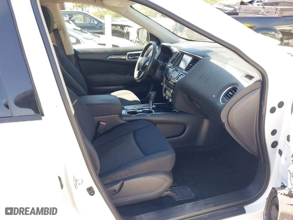 2017 Nissan Pathfinder SL with VIN 5N1DR2MN5HC674255, listed as a IAAI auction lot 41774264 with 228354 miles. Bid and sale history available at carsss.com. Image 5.