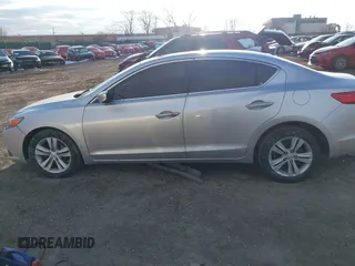 2013 Acura ILX with VIN 19VDE1F3XDE002337, listed as a IAAI auction lot 41417917 with 170,373 mi miles. Bid and sale history available at carsss.com. Image 14.