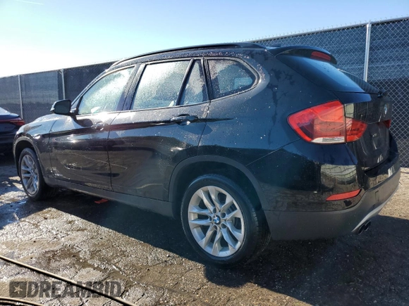 2015 BMW X1 xDrive28i with VIN WBAVL1C5XFVY31850, listed as a Copart auction lot 77491614 with 112,442 mi miles and Clean Title. Bid and sale history available at carsss.com. Image 2.