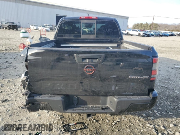 2022 Nissan Frontier Pro-4X z VIN 1N6ED1EK4NN686366, wystawiony jako Copart lot #46265815 z przebiegiem 50 753 mil mil oraz Szkoda całkowita • Salvage title. Historia ofert i sprzedaży dostępna na DreamBid. Obrazek 6.