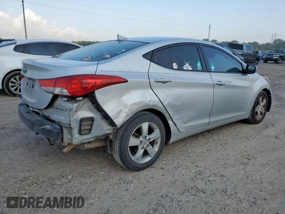 2013 Hyundai Elantra GLS z VIN KMHDH4AE2DU754975, wystawiony jako Copart lot #59701275 z przebiegiem 180 451 mil mil oraz Szkoda całkowita • Salvage title. Historia ofert i sprzedaży dostępna na DreamBid. Obrazek 3.